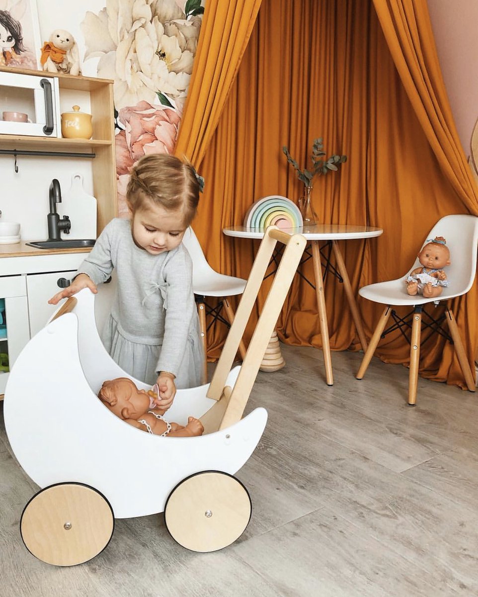 Our sweet baby girl preparing to be a big sister. 

😍❤️