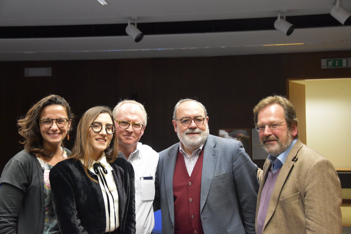 CECC_Catolica's tweet photo. Last Friday, our researcher Patrícia Anzini was at Universidade do Minho as speaker for the Walt Whitman at 200 Conference.
#CECCCatolica
#CECCResearch
#CECCResearch https://t.co/tCLj5UOuX6