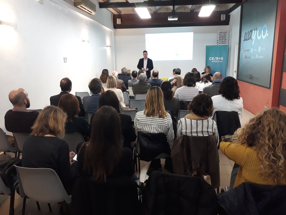 cerscv's tweet photo. "Lo ideal sería ir hacia modelos de negocio que generen más retorno económico cuantos menos recursos consuman. Buscar soluciones en las que creamos rigurosamente y escalar el modelo", @ikermarcaide @ZubiLabs @barriolapinada en Jornada CERS #innovacionresponsable en @waycoideas https://t.co/fzGJXCIVuP