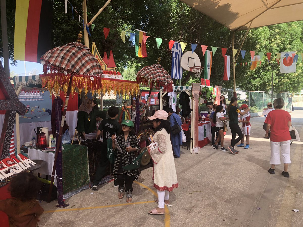 David Bolton (@bsdprincipal) on Twitter photo Welcome to the International Day Village set up by our wonderful PTG in collaboration with <a href="/isgdems/">ISG DEMS</a>. Wonderful experience @isgdbgs <a href="/ISGJubail/">ISG Jubail</a> <a href="/ISGSVS/">Sara Village School</a> @ISGDHS <a href="/ISGDistrict/">ISG District</a> #isglearns Welcome to the International Day Village set up by our wonderful PTG in collaboration with <a href="/isgdems/">ISG DEMS</a>. Wonderful experience @isgdbgs <a href="/ISGJubail/">ISG Jubail</a> <a href="/ISGSVS/">Sara Village School</a> @ISGDHS <a href="/ISGDistrict/">ISG District</a> #isglearns
