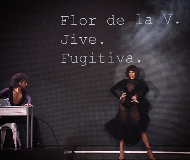 Flordelav's tweet photo. Gala Jive. 
#SuperBailando #GraciasTotales @marcelohigh @mabbyautinomakeup @mabbypromakeup @larashoesok @plumas_ostrich @cetalas @demicenter_ar @clubdemaquilladores @negroluengo 📷 @georginatirotta @gabousandivaras 
#florenciadelav #kTD #carísima 🖤 https://t.co/PssRH6RRsM