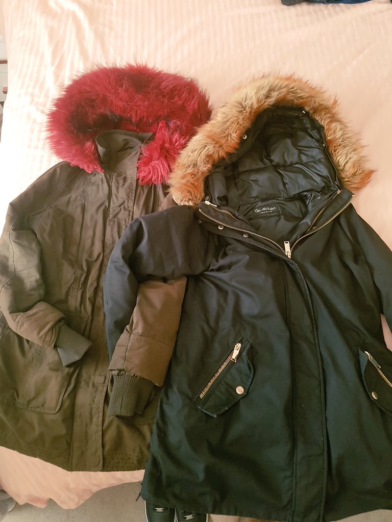 Keal_14's tweet photo. Donate your old coats to the Wrap Up 2019 annual coat initiative with FREE postage for the homeless and those in need!! ❤ I've donated two so far, I chose to support Wrap Up Birmingham as it's my second home xx #WrapUpBrum #OneLove #WrapUpFamily 🙏🏾 https://t.co/4PTxyXiOeR https://t.co/1ZIy5O7rVF