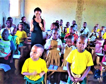 VMM_Int's tweet image. "I was wondering why there were so few students in class. A teacher explained they had been sent home to get their school fees for the term! Students pay approximately £26.62 per term, inclusive of their exam fees. Yet many of them can’t afford it."

bit.ly/2NFjD0i