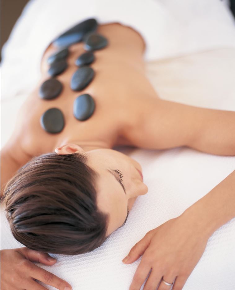 FourPointsLagos's tweet photo. Give yourself the gift of a therapeutic, relaxing & stress relieving Spa treatment at #fourpointslagos #Spa #pamper #relax #refresh #rejuvenate #spa #massage #pamper #chill #pampering #pampertime #sauna #bodymassage #health #lekkispa #lagosspa #lagos #fourpointslagos https://t.co/CW7qd1jcu7
