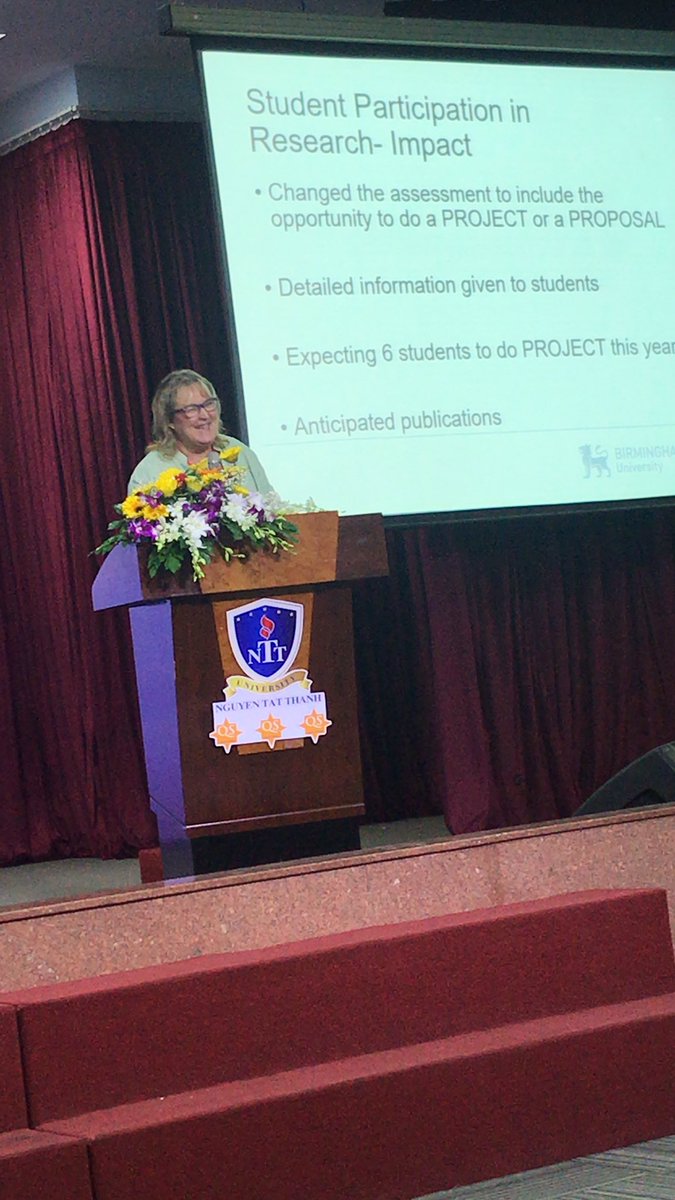 BCUteacherstu's tweet photo. @KLouiseMcKnight taking questions on her innovative use of imagery in both data collection and presentation of results within radiography research and practice #VietUKHE #MakingPracticeMatter @vnBritish @PGR_Hub_HELS https://t.co/BIPFZdp0ZD