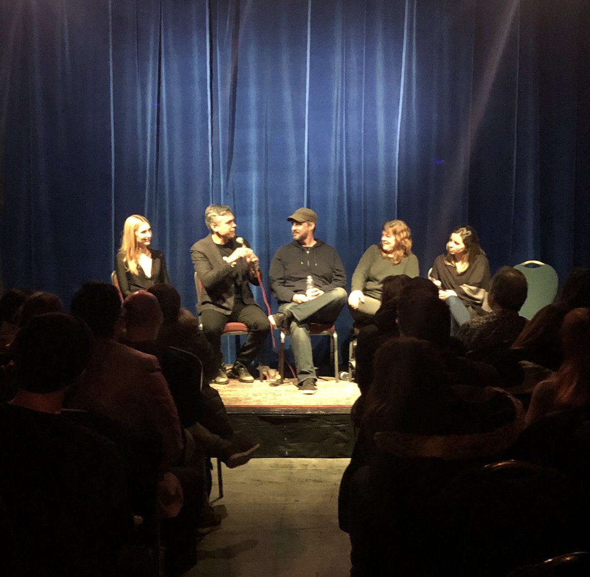 AlrightAlices's tweet photo. We had an great turn out for our amazing film panel tonight with Bern Euler, Gaving Michael Booth, Susan Curran and Laura Dinato! With surprise guest Dan Lyon! Our panelists really gave great perspective into our industry. #filmpanel #filmtv #marketing #festivals #distribution https://t.co/EQEnfzZaJU