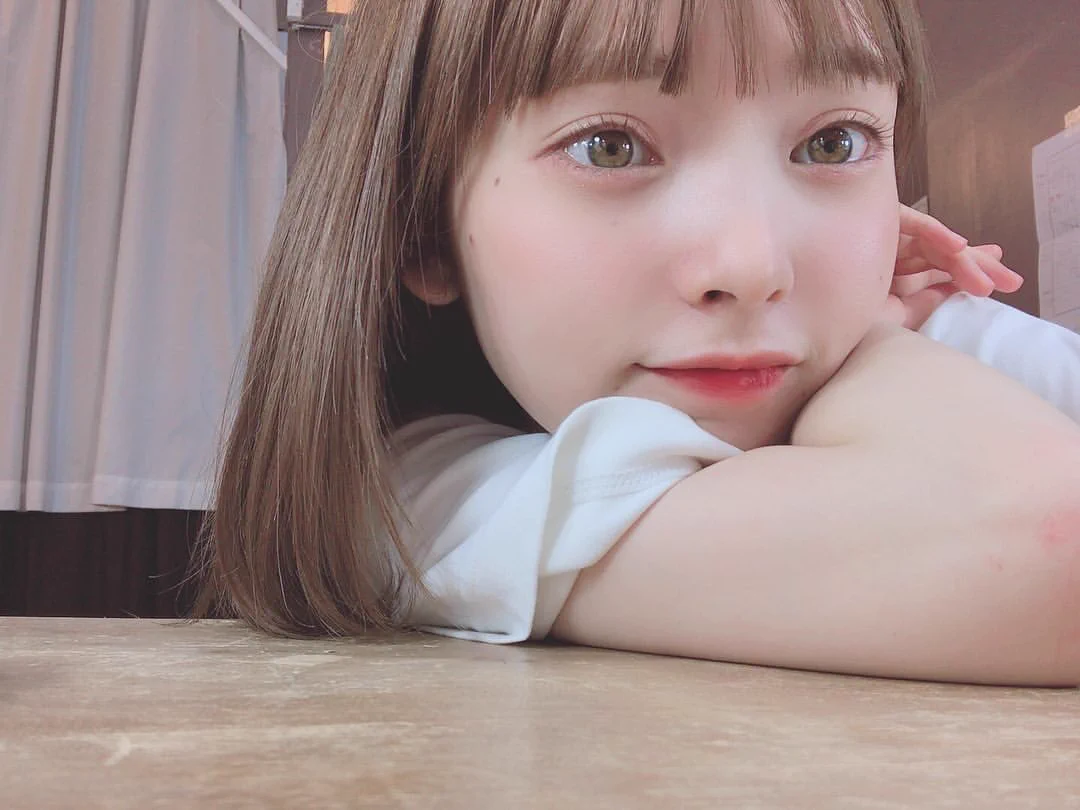 色素薄い系で人気のモデル！橋下三好さんが可愛い！
