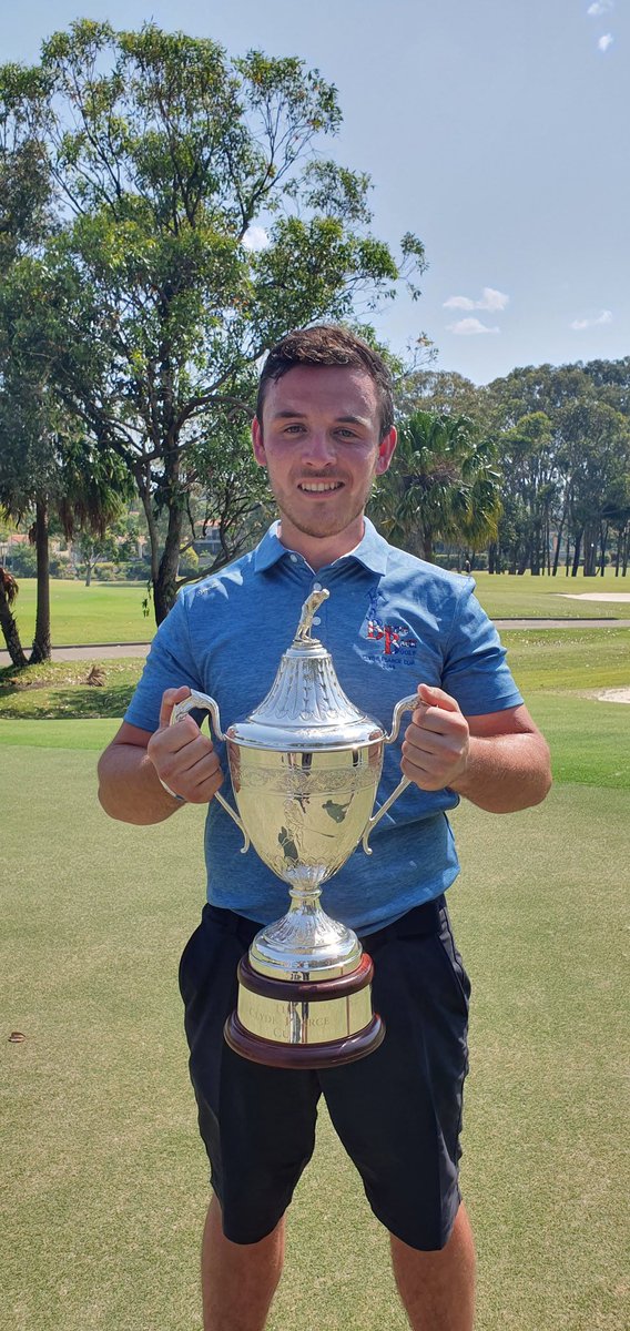 A very proud <a href="/BattleBackGolf/">BattleBackGolf</a> Captain. Final score 12.5 v 7.5.  A Fantastic event hosted by <a href="/SoldierOnAust/">Soldier On Australia</a> and @NoosaSprings1 #GreatFriendships #Paradise #Champions #RecoverThroughGolf
