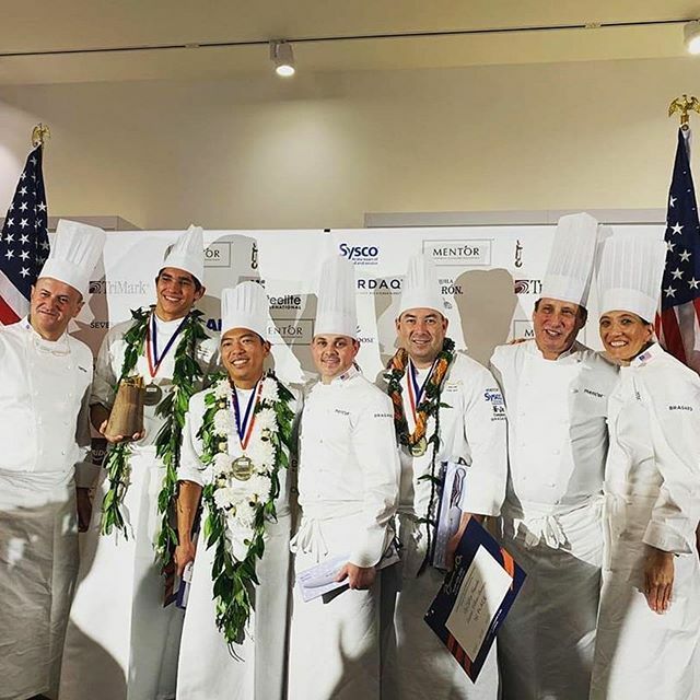 Congratulations Jeffrey Hayashi (Senia) and William Barrera (formerly <a href="/roysbeachhouse/">Roy's Beach House</a> team member) #Repost <a href="/hifoodwinefest/">HIFoodWineFest</a>
・・・
Congratulations to Team Hawai‘i — Chef Jeffrey Hayashi and Commis William Barrera! 🥇 🎊🎉
———
They have won the national … ift.tt/2Oksowb