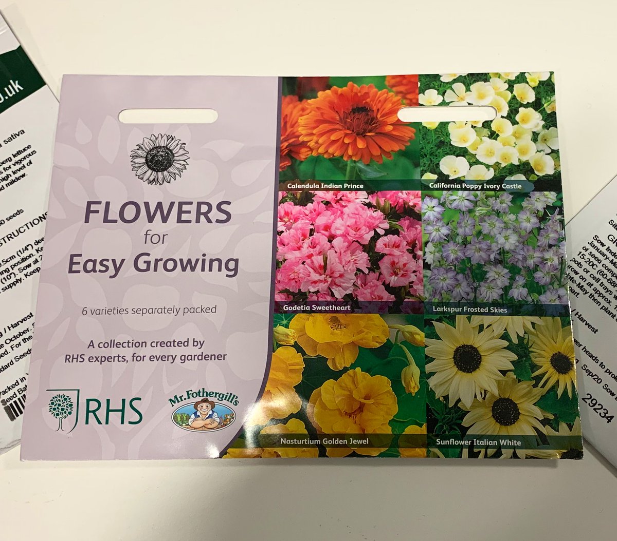 Thank you @mrfothergill for some great seeds, can’t wait to get planting next year! the bees will love them. #flowers #allotmentlife #growingflowers #saveourbees