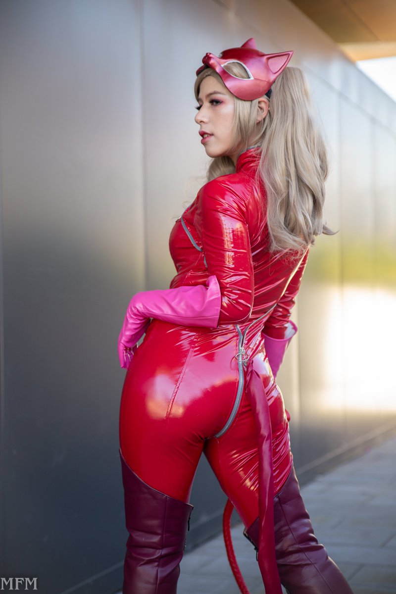 2. 1. Ann Takamaki/Panther (Persona 5)Cosplayer. pic.twitter.com/LuHWkZqWP6...