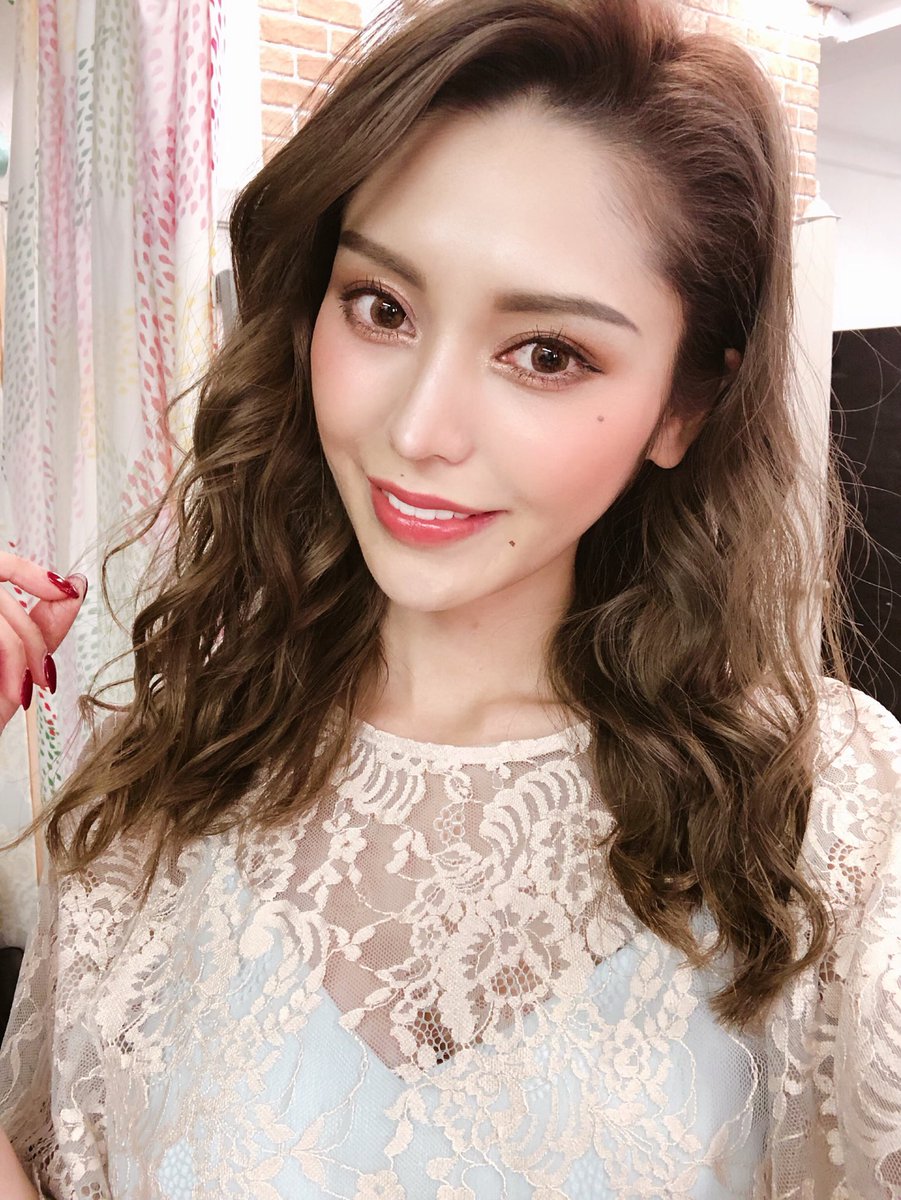 色々着られたし沢山お喋りできてめっちゃ楽しかった🖤
カラードレスさん https://t.co/HWWGeSkTCb