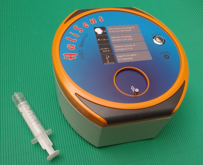 ai_halisens's tweet photo. @CarmelDentalNY If you have patients with #halitosis #badbreath and you want a modern + reliable instrument which focus is on measuring the concentration of volatile sulphur compounds in the oral cavity in the ppb range then contact us for more infos about #HaliSens 
👍

https://t.co/dE9RCEelPq https://t.co/VZFd08Ul1k