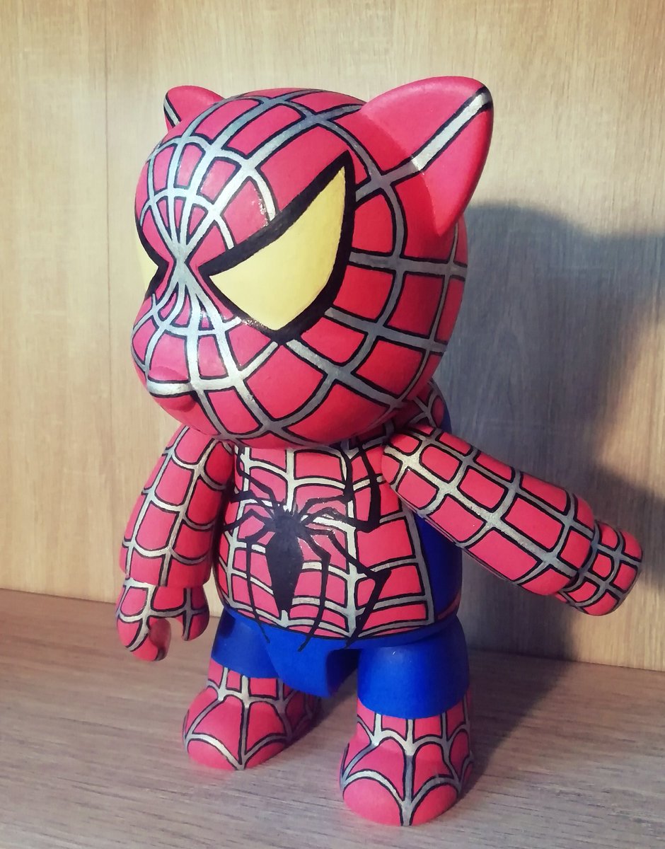 alluneska's tweet photo. Restauration de mes #toy2r #qee avec du courage et mes quelques #posca !
#GraphicDesign
#Marvel
#MarvelStudios https://t.co/LZ2nHmNYQH