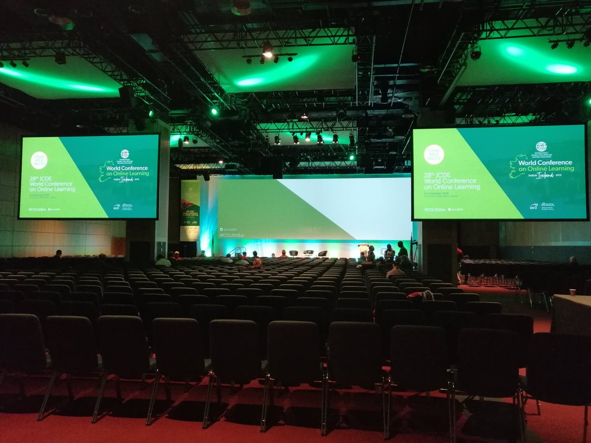 DigiEduHack's tweet image. Together with some lovely colleagues from the @EU_Commission, we got the chance to present #DigiEduHack at the @WCOL2019 last week. The interest for #DigiEduHack2020 was huge! 😍 Lots of new hosts wanted to sign up for 2020, from Peru, Colombia, Brazil, Switzerland and Ireland!