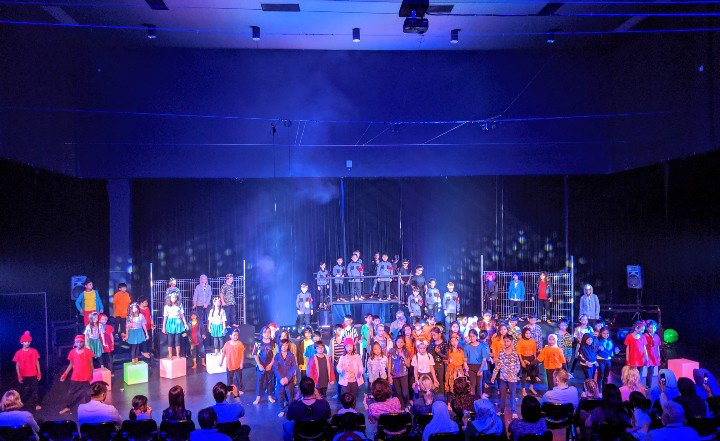 Year 5 challenging us to consider our online lives! #JISInspire <a href="/JISMusicBrunei/">JIS Music Brunei</a> @JISPerform #believer