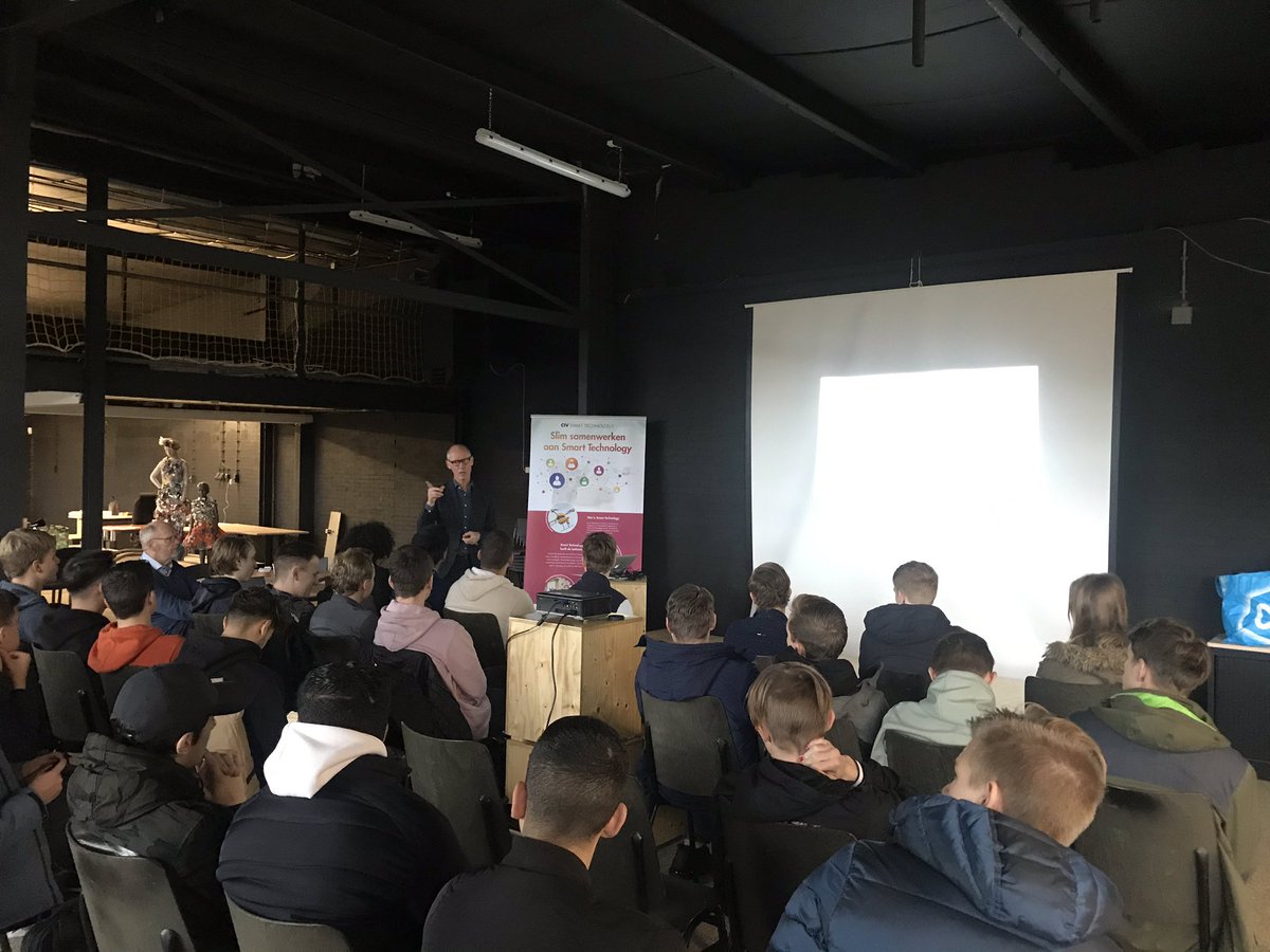 Anneke van den Engel tweet media