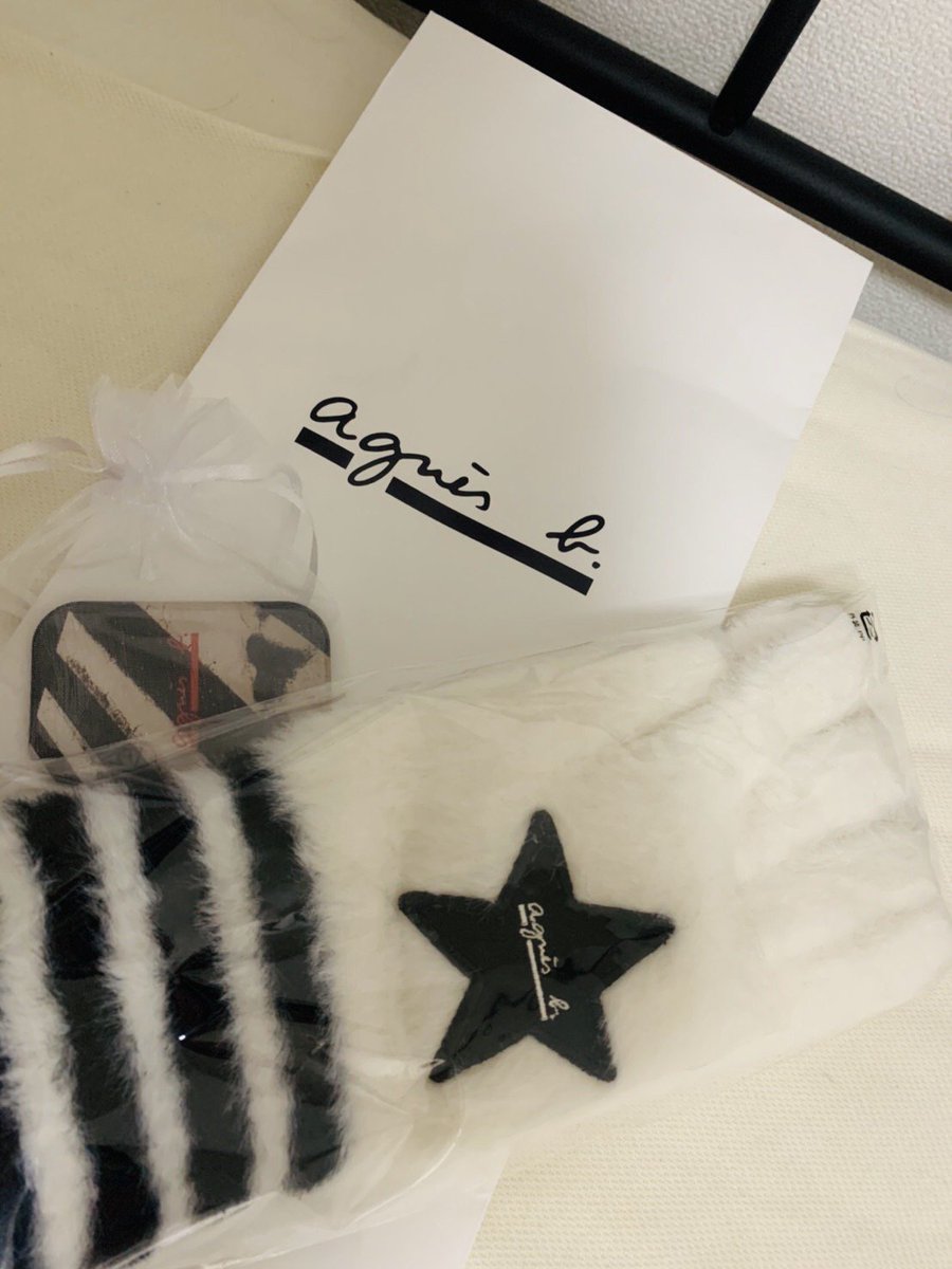 Ak Jeff クリスマスプレゼント手袋 これをプレゼントしてもらって アニエスベー T Co Upesltxlpf 女子高生 女子中学生