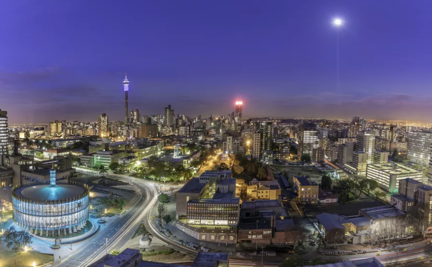 48 Hours in Johannesburg: The Ultimate Itinerary

As the home of the busiest international airport in #SouthAfrica, many visitors view #Johannesburg as little more than a gateway to the rest of the country. 

ow.ly/crc550x9wC5