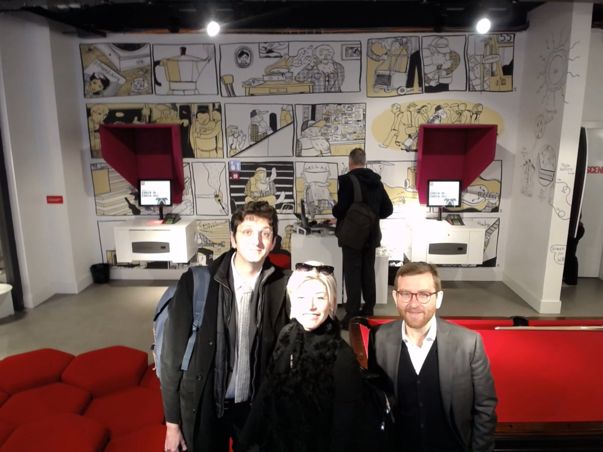 REDselfieBXL's tweet photo. #RadissonRedBrussels https://t.co/uTG3AJ7LmS