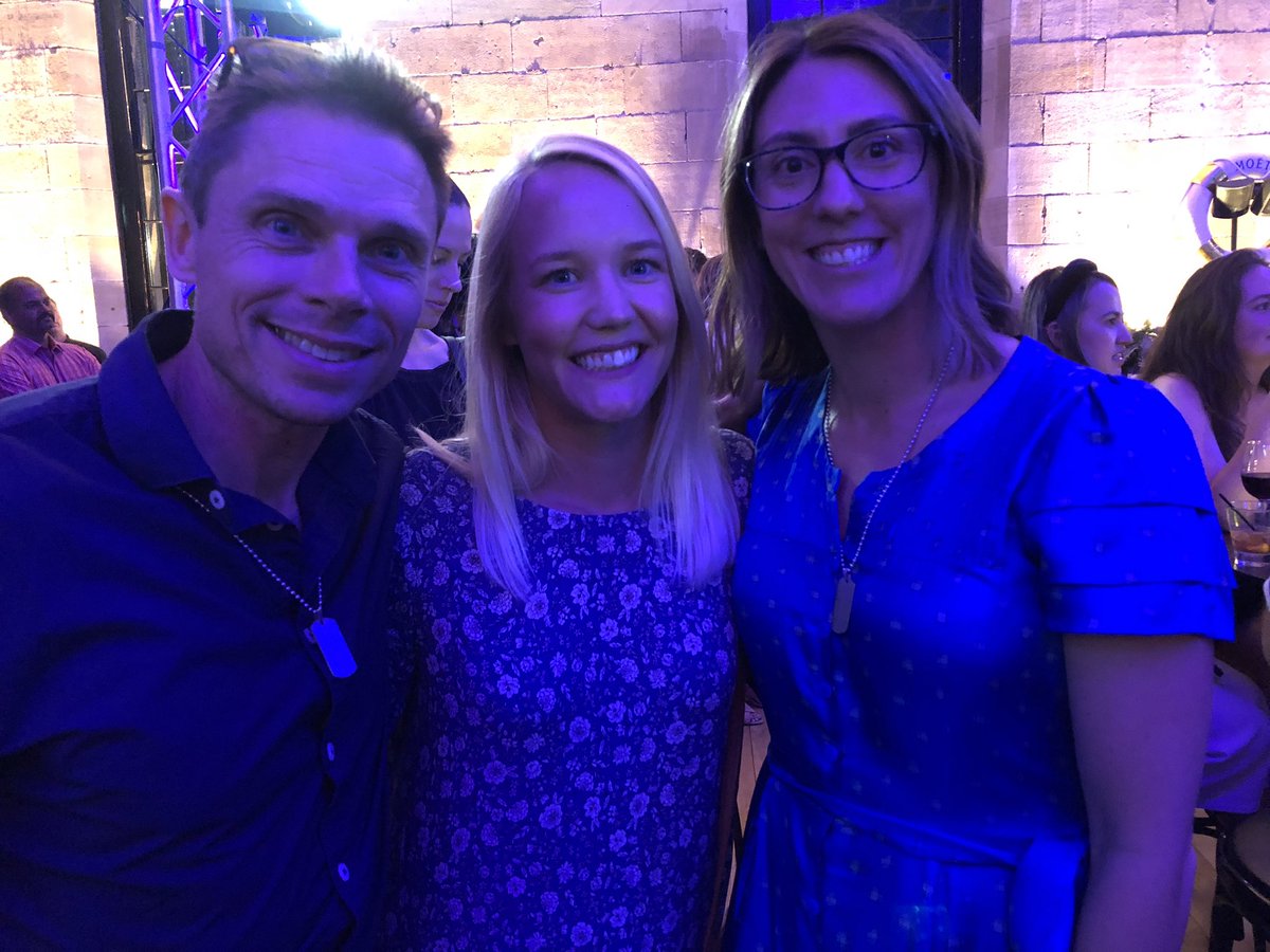 emmafcamp's tweet photo. Couldnโt be prouder of our PhD student @HowlettLorna presenting at the final of the @AMP_AU #ampignite2019 here in #Sydney @reefsnorkel @DavidJSuggett @uts_c3 @uts_c3 @UTS_Science @UTSEngage #scicomm #coralreefs #WomenInSTEM https://t.co/BA6fjUfgm9