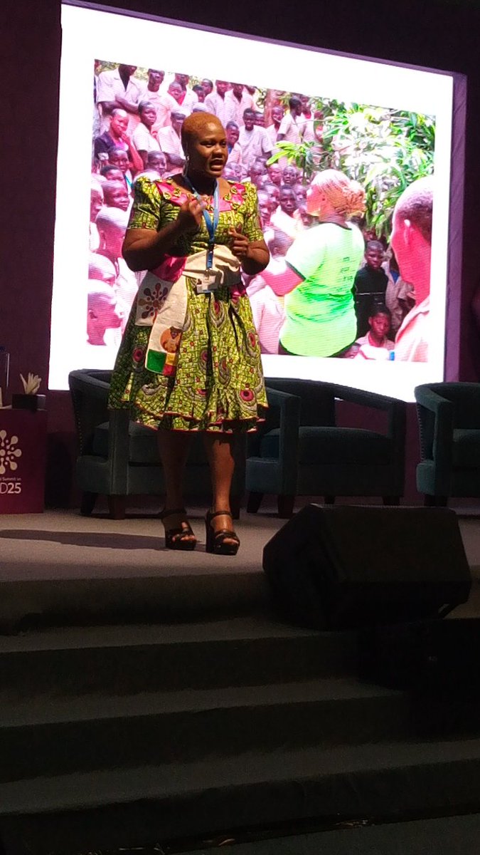HLUNGBO Hélène (@hlungbo) on Twitter photo L'ESC, une solution pour la réduction des grossesses non désirées dans le rang des adolescents et des jeunes .#ICPD25 #AfrikForum <a href="/TchezounmeT/">TCHEZOUNME Théodore</a> @ABPFIPPF <a href="/MAJBenin/">MAJ Benin</a> <a href="/IPPFAR/">IPPFAR</a> <a href="/unfpa_benin/">UNFPA Bénin CO</a> L'ESC, une solution pour la réduction des grossesses non désirées dans le rang des adolescents et des jeunes .#ICPD25 #AfrikForum <a href="/TchezounmeT/">TCHEZOUNME Théodore</a> @ABPFIPPF <a href="/MAJBenin/">MAJ Benin</a> <a href="/IPPFAR/">IPPFAR</a> <a href="/unfpa_benin/">UNFPA Bénin CO</a>