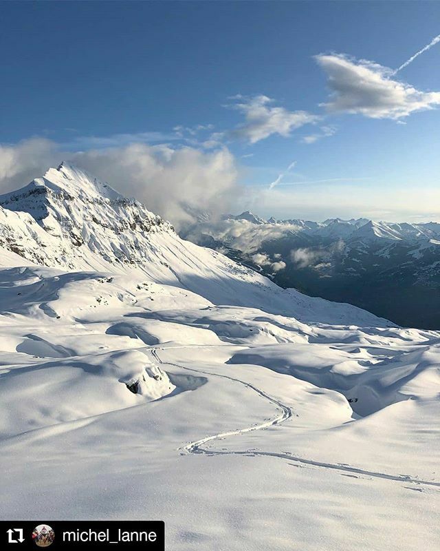 FlaineOff's tweet photo. #Repost @michel_lanne
Le Paradis c'est #flaine
Et ça c'est #FlaineOff • • • • • •
Les Grandes Platieres Flaine

Comme une impression de retrouver un vieil ami! ❄️
Heureux de passer les 6 prochains mois en ta compagnie, Flocon!🤩
I get the feeling … https://t.co/Hz1pUYP93N https://t.co/GTqUYBThcZ