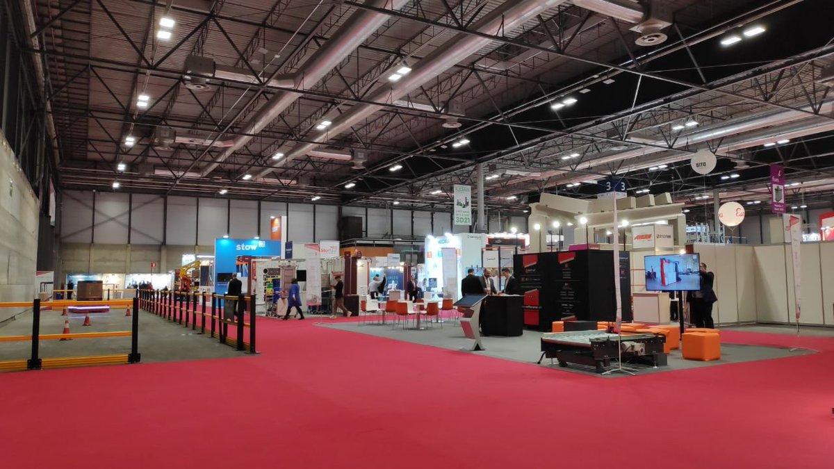 robmov_es's tweet photo. Todo preparado para el primer día de Feria 
@LogisticsIberia
 
Nos podréis encontrar en el stand 3H15. 

Podréis ver en movimiento nuestro 
@robmov_es  en las instalaciones de 
@feriademadrid

#Packaging #Logistics #collaborative #Robotics #Robots #AutonomousVehicles https://t.co/Eug0Kgy92U