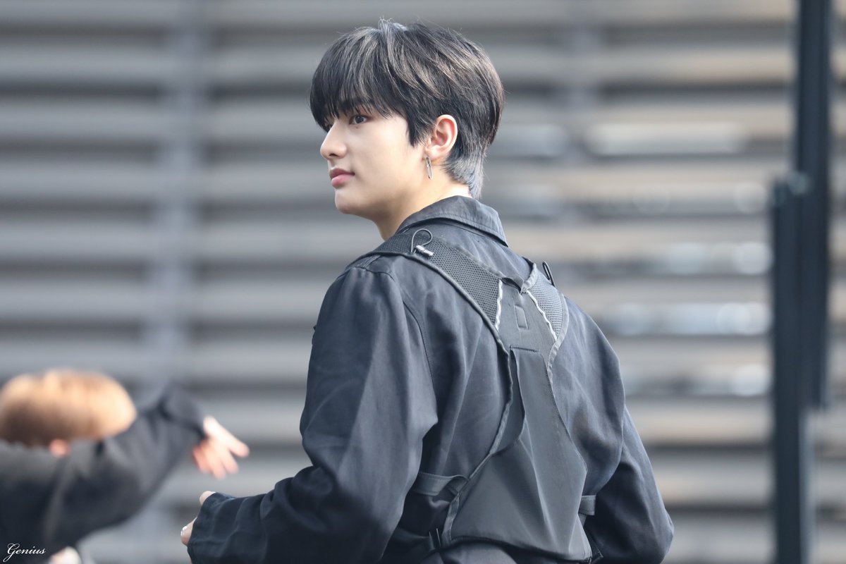 Stray kids хван хёнджин. Stray kids хёнджин. хван хенджин 2020. хван хёнджин stray kids 2020. хенджин на английском.