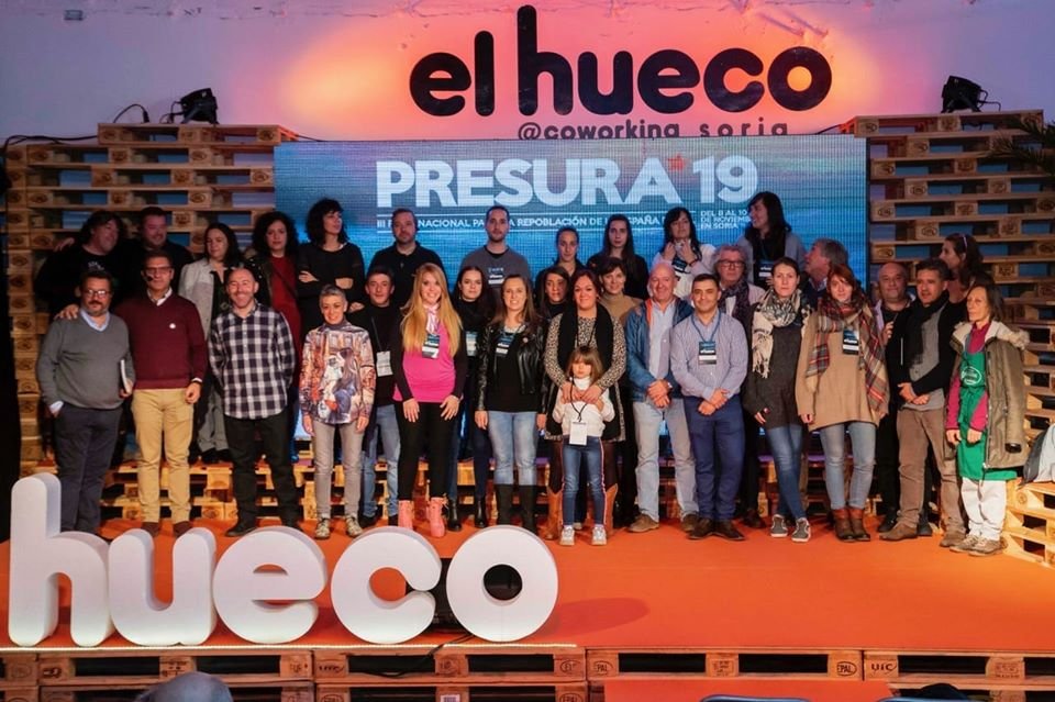 Cuando pones tu corazón en lo que haces, consigues lo que te propones. PRESURA 2019: Cuatro días llenos de voces que luchan por frenar el despoblamiento rural. Como bien dice Roberto Lozano "¿Que tenemos?...ORGULLO RURAL". Gracias a <a href="/fundacionO2/">Fundación Oxígeno</a>,  a <a href="/joaquinalcalde/">Joaquin Alcalde</a> y a su equipo!