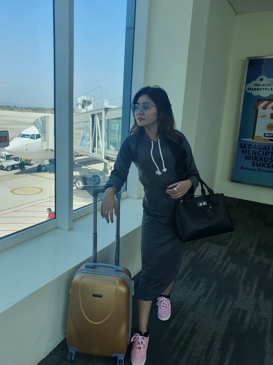 adelya sova (@nurulgustiaaaa) on Twitter photo 