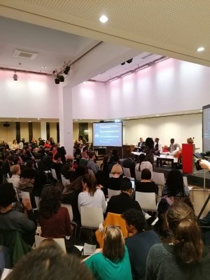 cpvp_org's tweet photo. CPVP participated "Who speaks for Whom"/topic: how do Austrian schoolbooks present a false image of Africa and promote racism. We also met the Honorary Consul of Mali, Mr. Mamadou Koné. Many thanks to  the organizers!
#Whospeaksforwhom #AEWTASS #CPVP #Austria #Mali #stopracism https://t.co/rN8Lakv8wQ