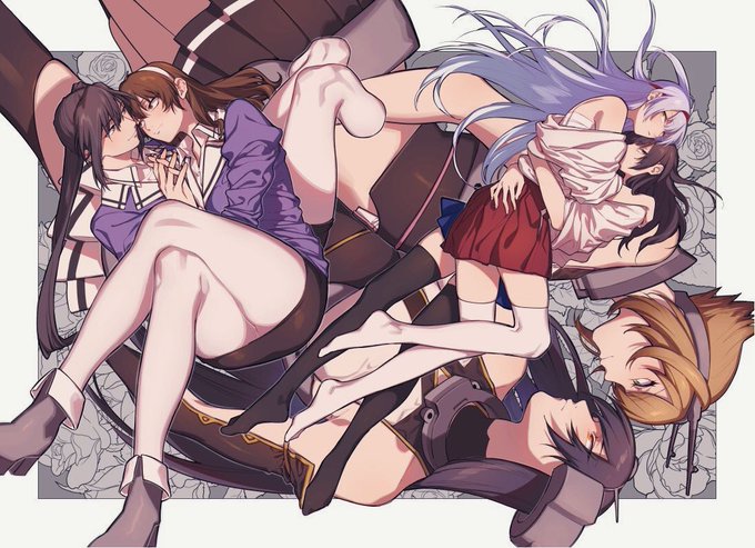 長らく欠品だったのですが、少数ながらメロンさんにて入荷しましたのでよろしければ……!
過去に発行した艦これの同人誌の200ページ総集編です。増刷の予定はありません。
【 https://t.co/wjtJoRzYWT 】 