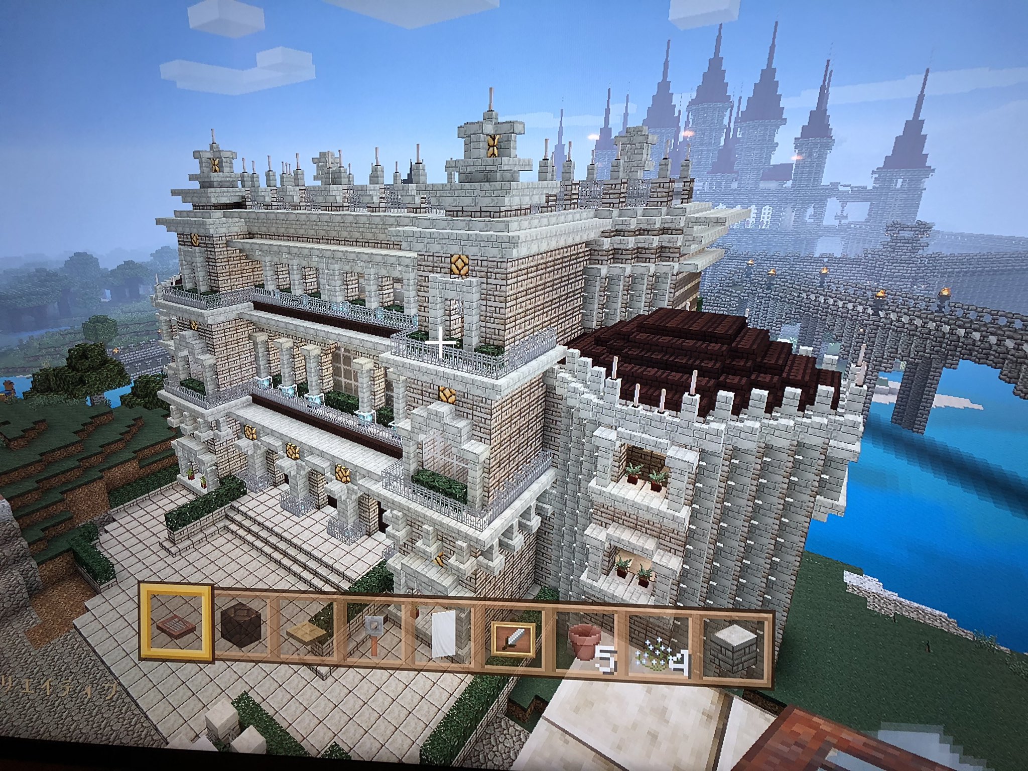 Aniki Shun マイクラ 買ったけどすぐ飽きて嫁にやらせたらハマったらしく 黙々とクリエイティブ やってるんだけど 見せてもらったら初めてやるにしては上手いと思った 俺には無理w マイクラ 建築 クリエイティブ Ps4 初心者 T Co