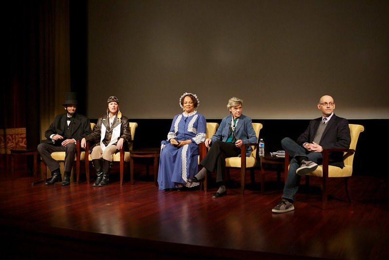 Cokie Roberts was our special guest at our first sleepover in 2014, to the delight of parents and kids. She shared the stage w/ author  @BradMeltzer and three historic people! Cokie herself was named a “Living Legend” in 2008 by  @librarycongress.  #RememberingCokie by C. Huhn