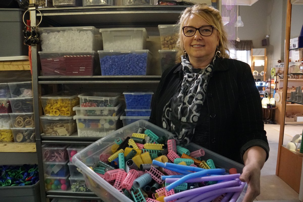 For Hoar, loose parts aren’t entertainment. Rather “they offer many many ways of playing.” “Their attributes signal to children ideas.” She says it’s a prime example of using inquiry-based learning and investigating.