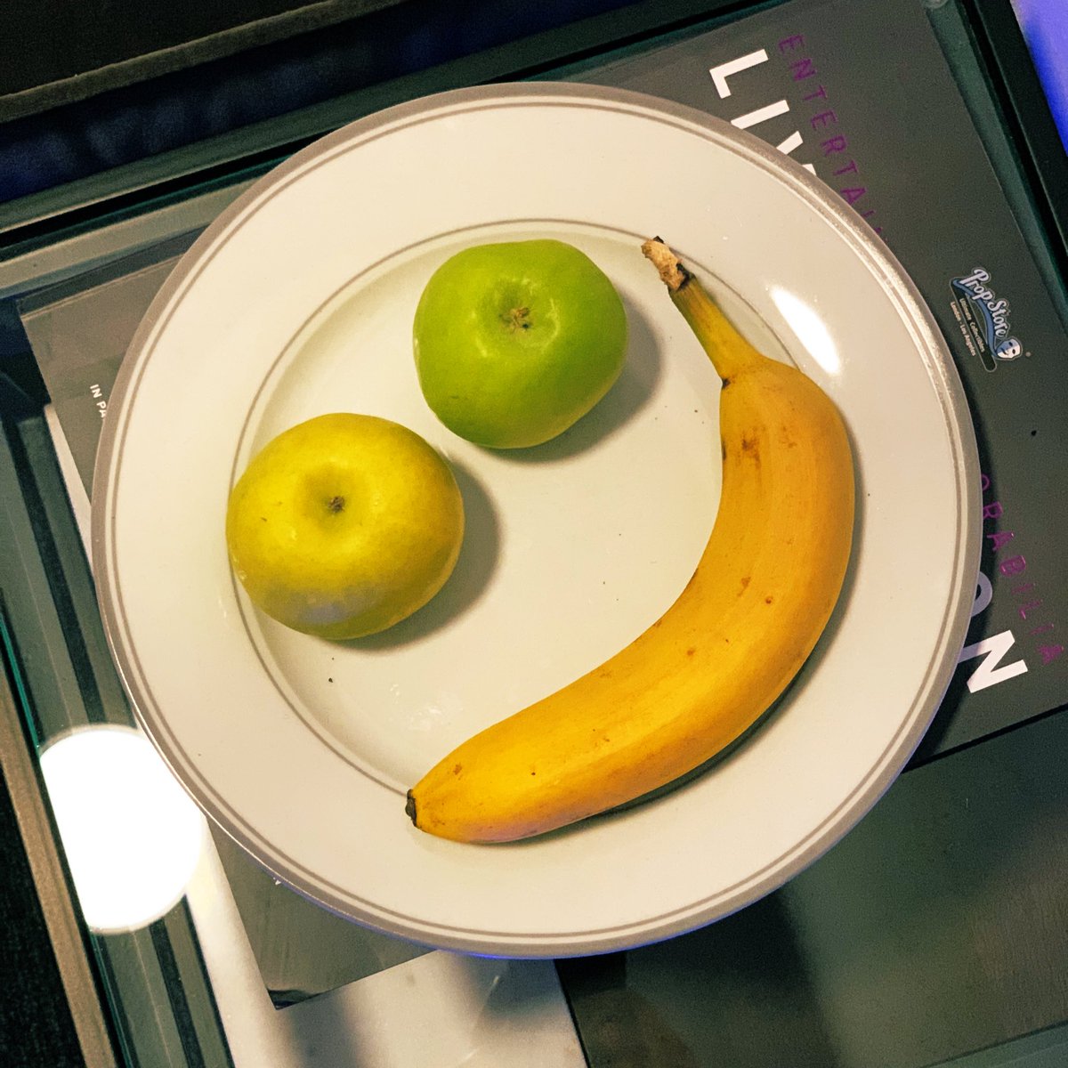 edgarwright's tweet photo. This fruit plate is having a laugh. https://t.co/u8Fc9AB98H