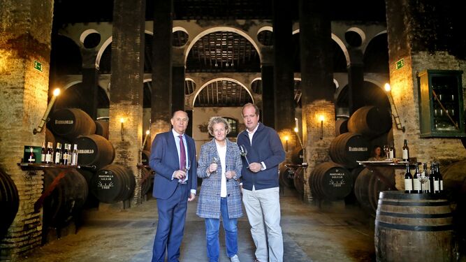 barbadillo's tweet photo. Barbadillo lidera el proyecto de I+D, #Gestiredox, sentando las bases para obtener #vinos de mayor intensidad aromática y frescura, al tiempo que permite aumentar el periodo óptimo para su consumo vía @diariodejerez
https://t.co/yprYj8tHRG
#MarcodeJerez #Innovación https://t.co/o6udtfPyr2