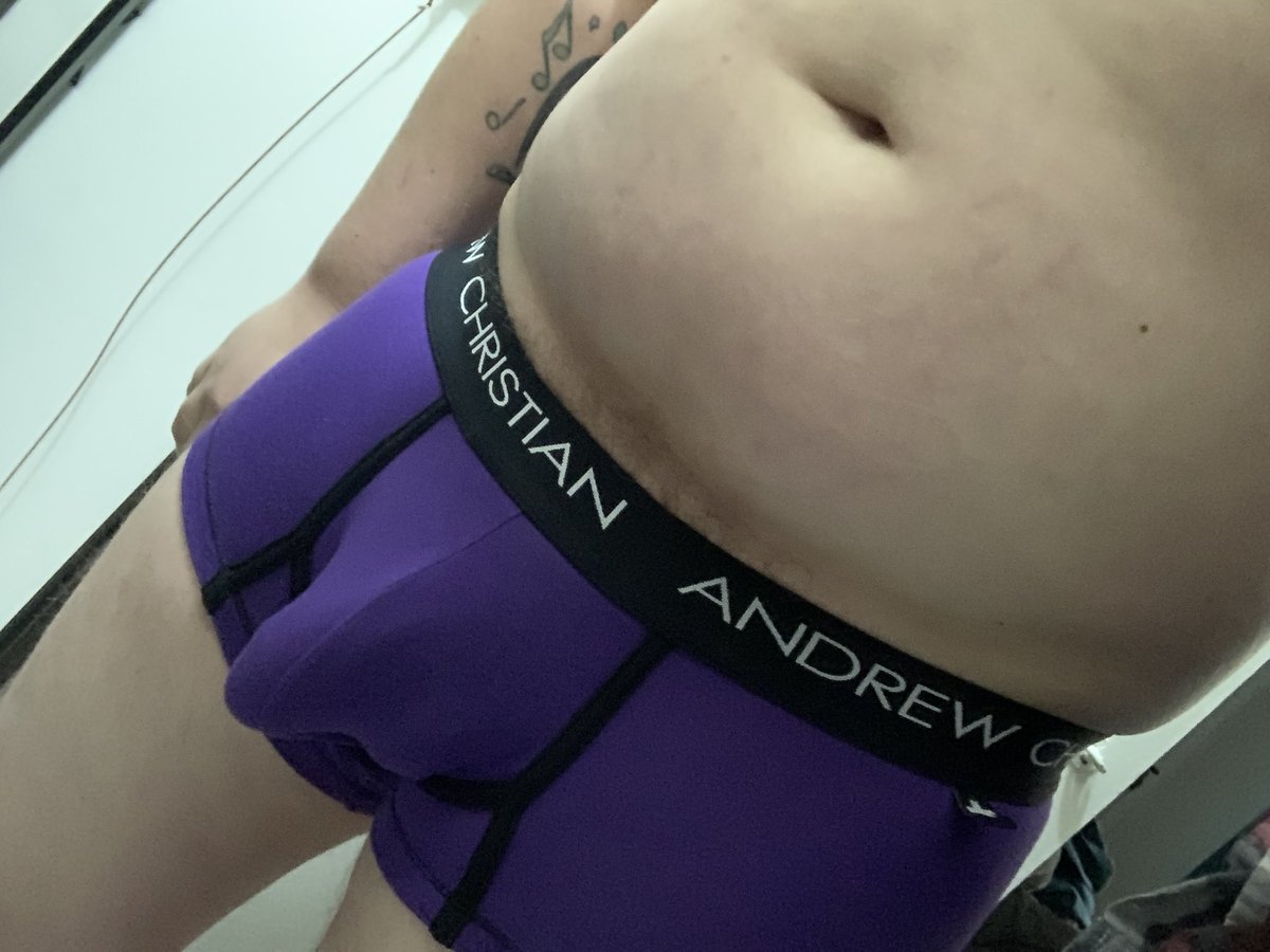 Got some new undies.... 👍🏼👎🏼? #andrewchristian #bulge #gaycub #nsfw