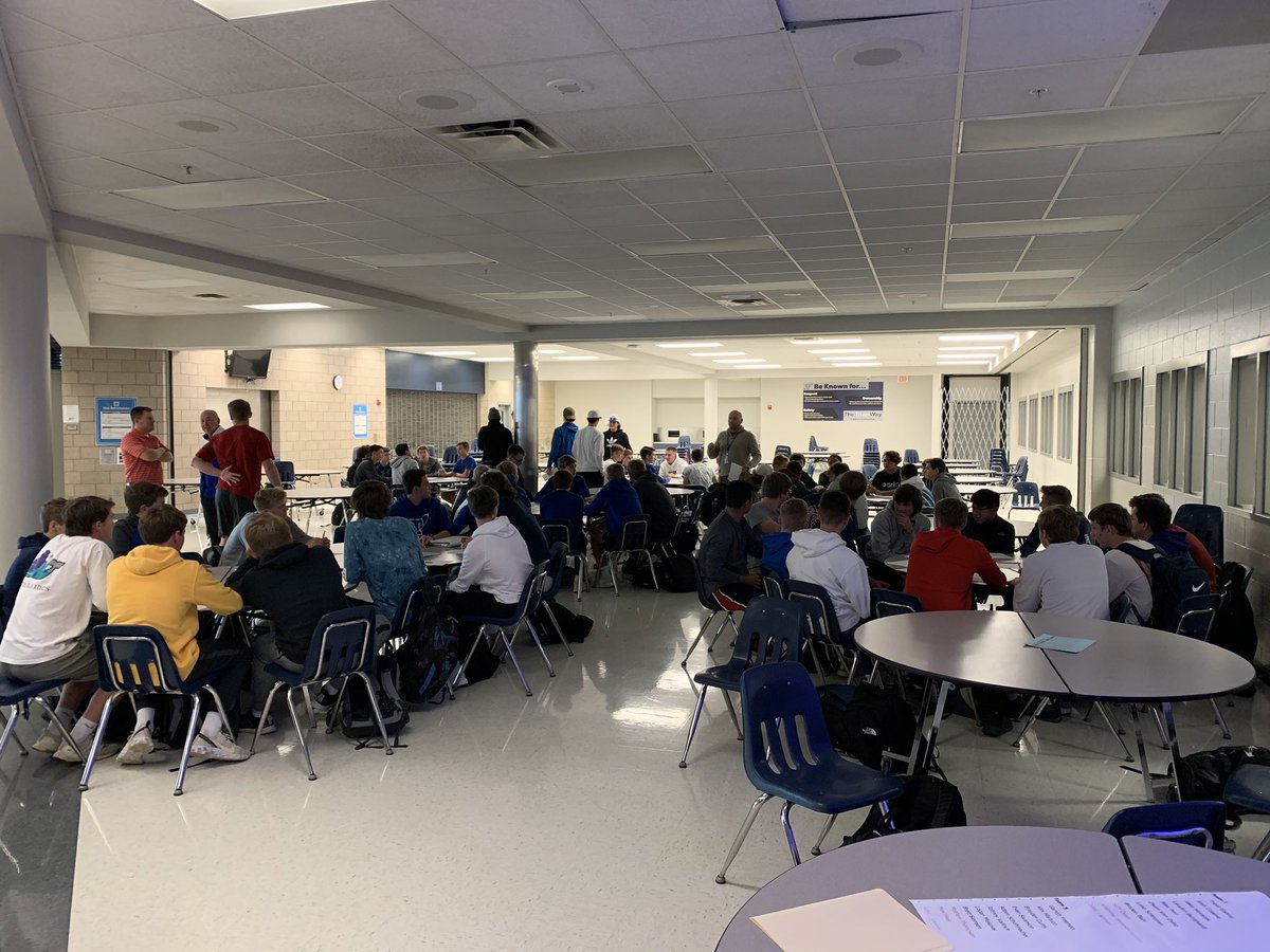 PLSTitansBB's tweet photo. Another great day in the classroom yesterday. PLAYER led discussions about Titan Baseball Core Values were on point. #SouthsidePride https://t.co/wwJPHHb3rW