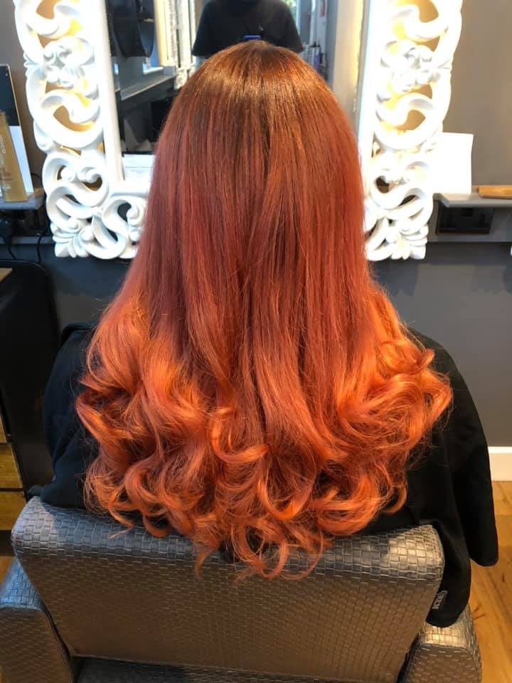 AutonStyle's tweet image. Treat yourself to our Big Blowout. ✨

Hair, makeup and lashes for just £50. 

Message our page today to book your appointment! Limited availability. 📲