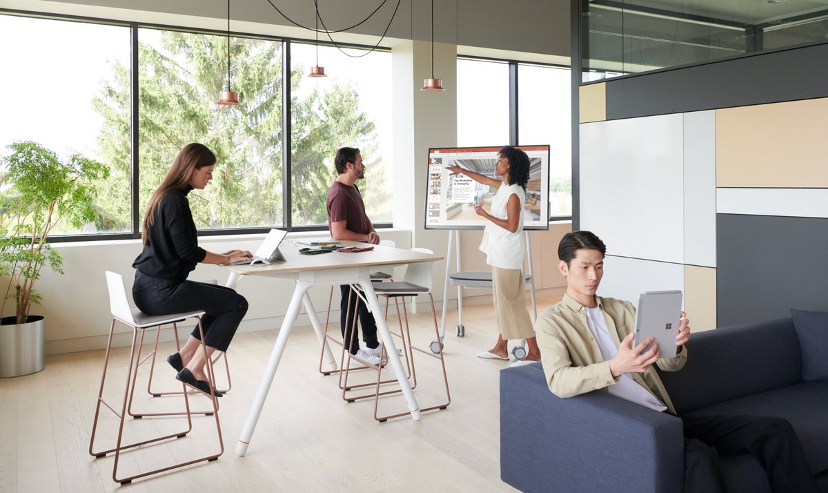 The workplace is changing!🔃#WorkReworked New research reveals a surprising link between the workplace & business success: https://news.microsoft.com/europe/features/new-research-reveals-a-surprising-link-between-the-workplace-and-business-success/ …