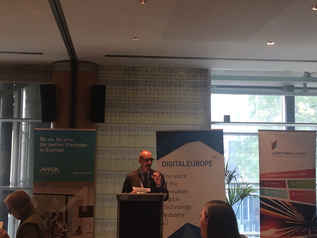 LightingEurope's tweet photo. The discussion starts at the event hosted by MEP @mgracacarvalho on EU #productpolicy and the transition to #circulareconomy. Want to know more? Follow our feed & check our press release: https://t.co/g5R7YD6pj8 @LightingEurope @APPLiA_Europe @DIGITALEUROPE #ourfavouriteproducts https://t.co/A14ZLV1WhE