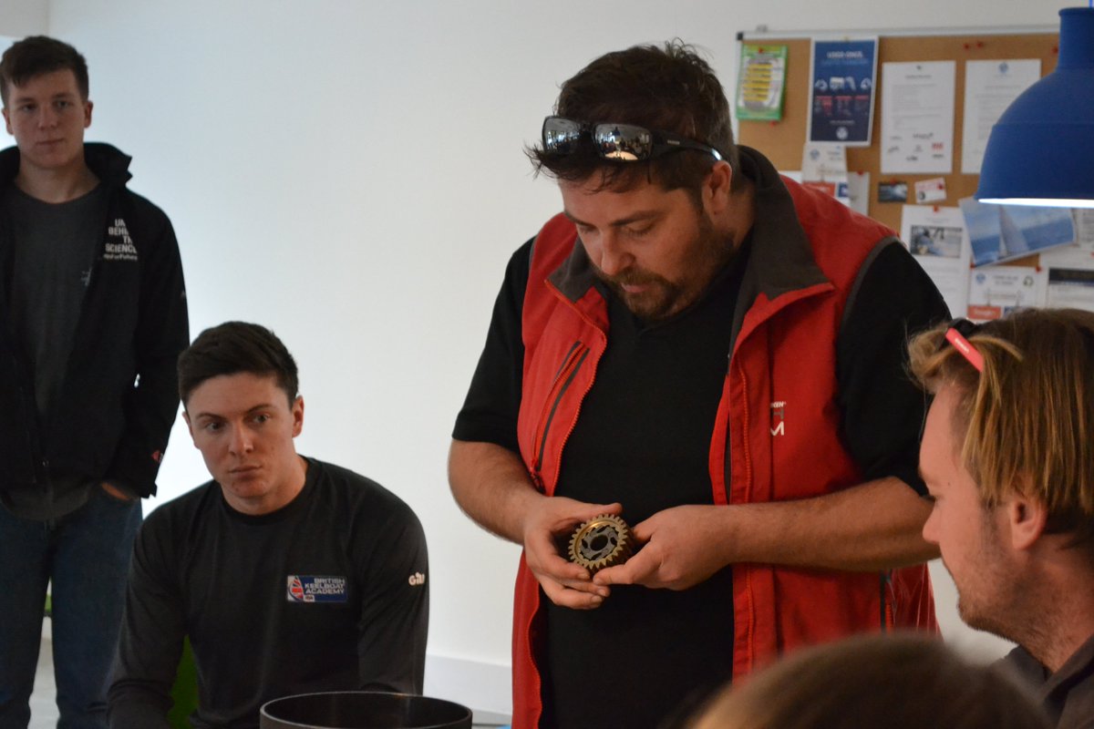 A recent winch training workshop from #HarkenUK with the British Keelboat Academy at <a href="/NorthSails/">North Sails</a> UK facility in Fareham. Thanks for having us <a href="/RYA/">RYA</a> <a href="/RYASouth/">RYA South Region</a> we hope you enjoyed it! ⛵️👍

#Sailing #SailingLife #Winches #HarkenWinch #BKA20