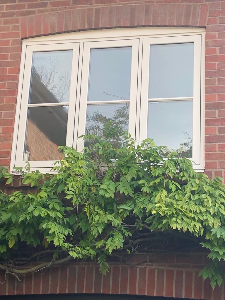 SignWindows's tweet image. Cream flush sash with cottage bar completes this beautiful installation for another happy customer. #colouredupvc available from the @DeceuninckUK colourways range #flushsash