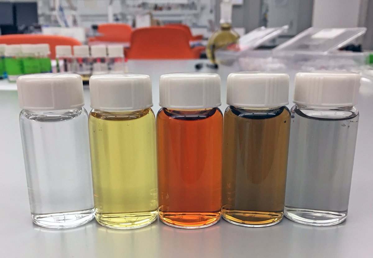 erin_rod_phd's tweet image. Silver (Ag) Nanoparticles synthesized by students in Chemistry Laboratory. Color caused by surface plasmon resonance &amp;amp; changes with size. Left to right: AgNO3 (start), Ag NPs 6, 12, 30, &amp;amp; 100 nm.
#RealTimeElements #IYPT2019 #RealTimeChem #Chemistry @cenmag @RealTimeChem