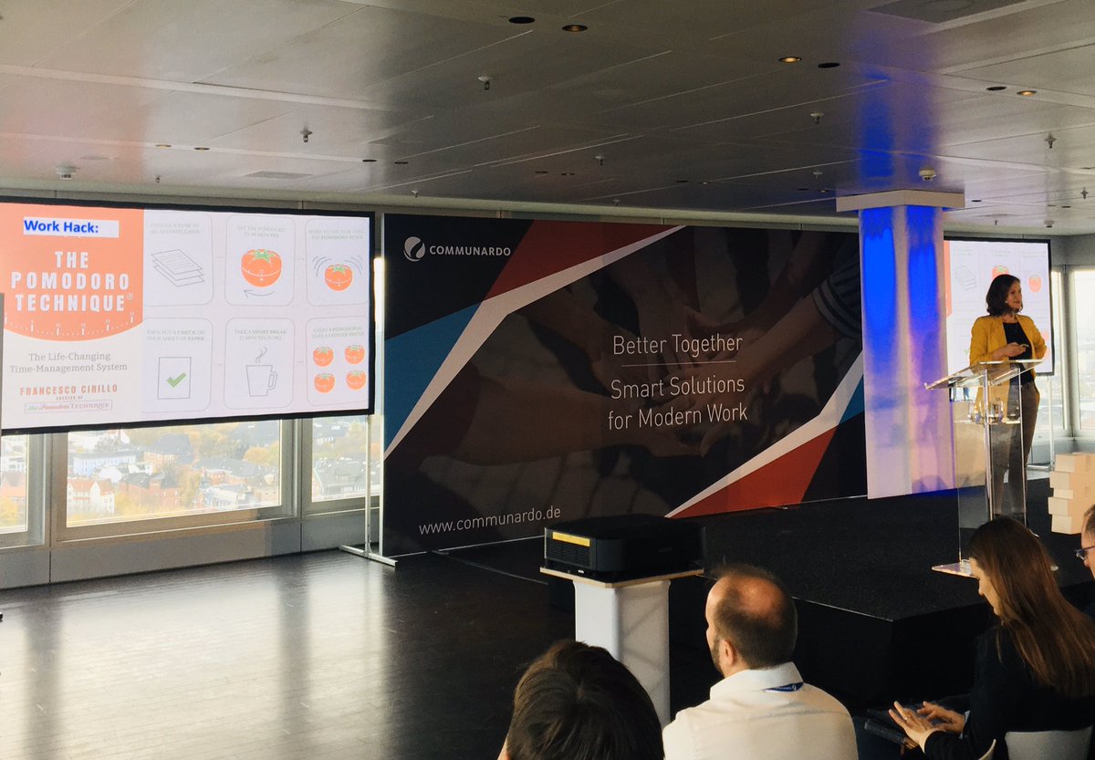 ‚Das Wichtigste ist - wir reden nicht miteinander‘ 😉 wie immer tolle #workhacks zu #deepwork von <a href="/axelspringer/">Axel Springer SE</a> - Danke Antonia und Swetlana!  #DWSC19