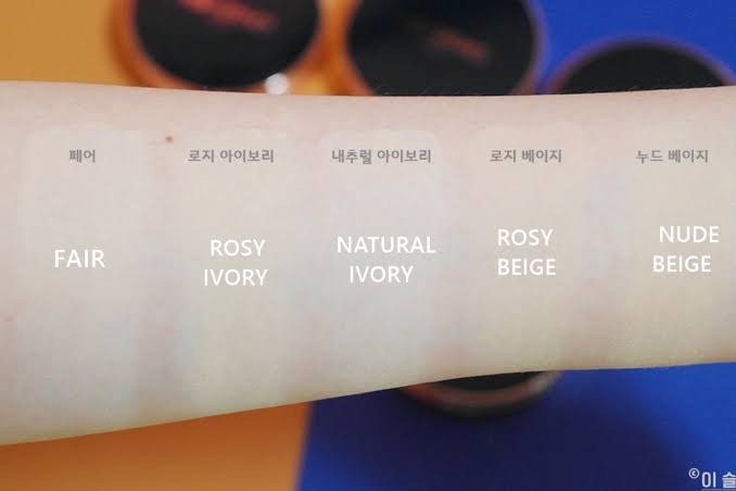 pxwSkincare's tweet image. Pony effect cover fit powder foundation 8.5g.

ราคา 230 บาท
#พร้อมส่ง ค่าส่ง 30/50

แป้งพัพผสมรองพื้นอัดแข็งตัวนี้ใช้ดีสุดๆ เหมาะสำหรับคนที่ไม่ชอบการทารองพื้นแบบหนักหน้า ตลับเดียวจบ
หมดอายุ 2022

Rosy ivory  ผิวขาว 
Rosy beige  ผิวขาวเหลือง 
Nude beige ผิวสองสี 

#Ponyeffect