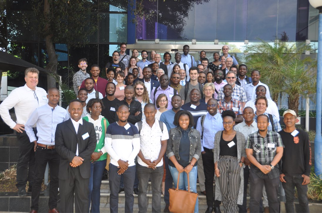 FrancescoDSette's tweet photo. Thanks to @NRF_News @dsigovza and to the scientific community in #SA for the fruitful exchanges during this #SouthAfrica – ESRF Light Source Conference.
Looking forward to keeping pushing back the frontiers of science together for a sustainable and peaceful world. https://t.co/ddsb8c8nrN