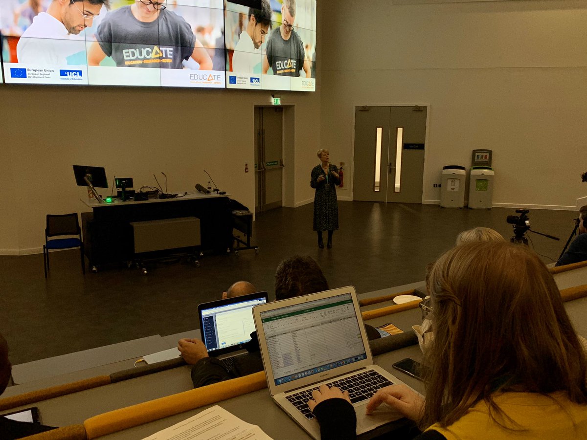 TomRight's tweet photo. Fascinating keynote from @Knowldgillusion at @unilincoln about the work of @IOE_London in supporting #edtech companies with the evaluation of AI in #education. #digied #digied19 https://t.co/IQ2z6GpZM1